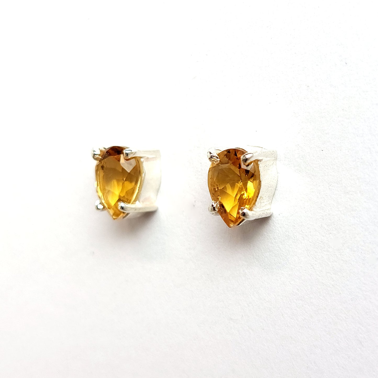 Earrings sterling solitaire - Citrine pear