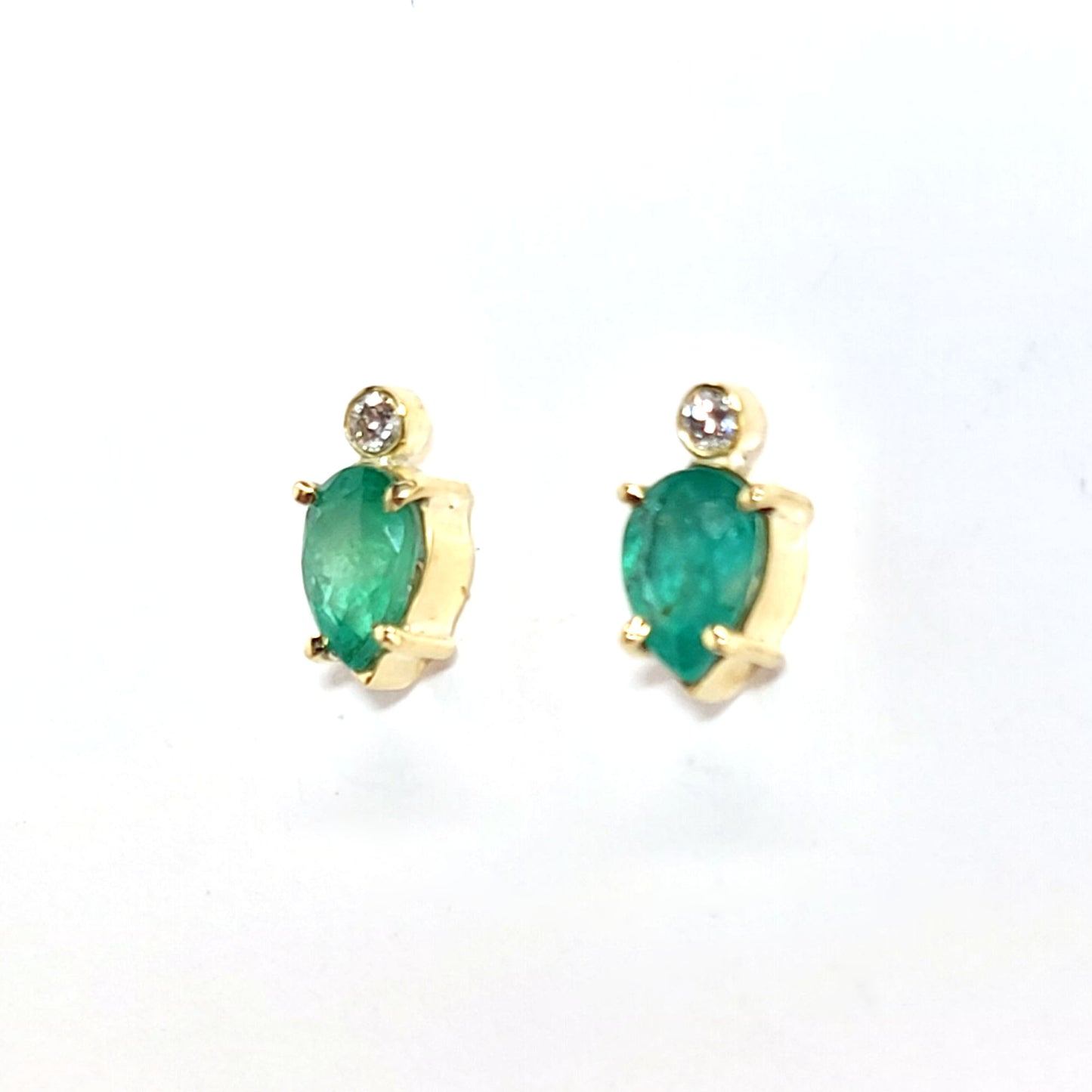 Earrings gold - Emeralds and diamonds
