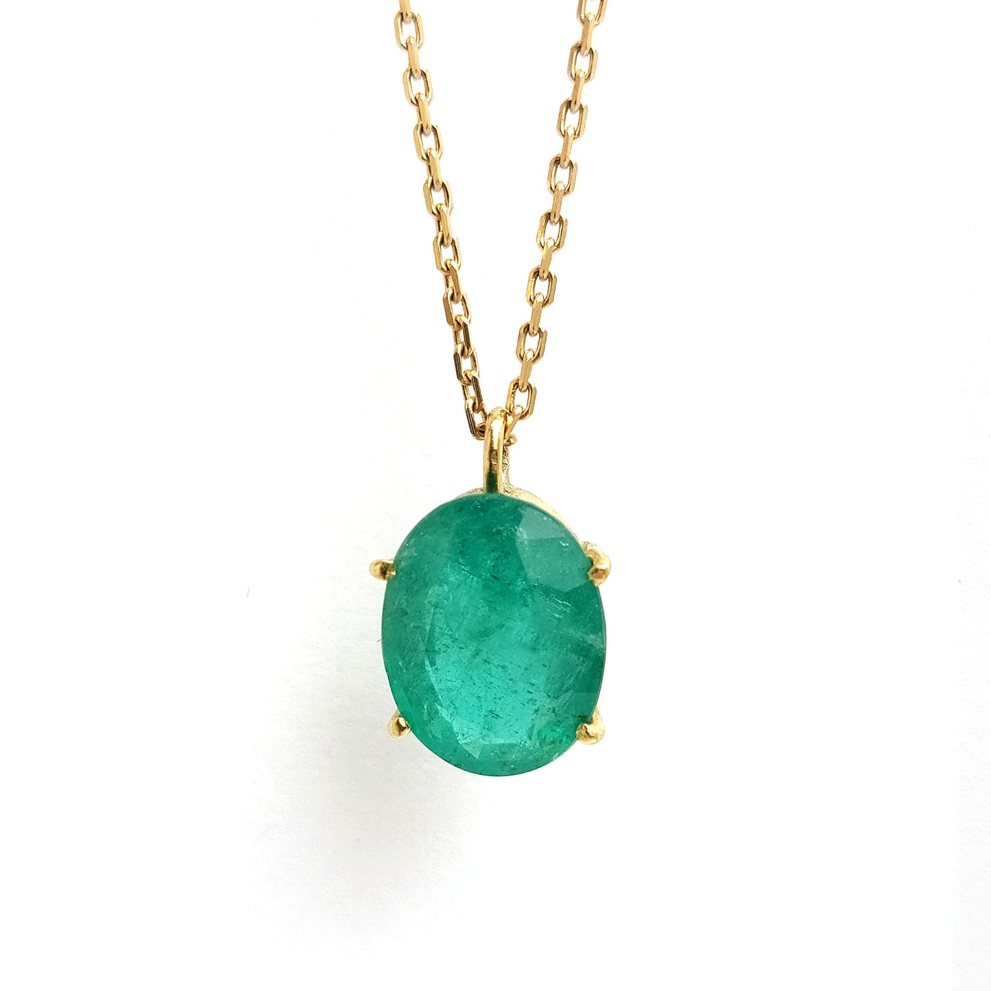 Gold Pendant - Oval Emerald
