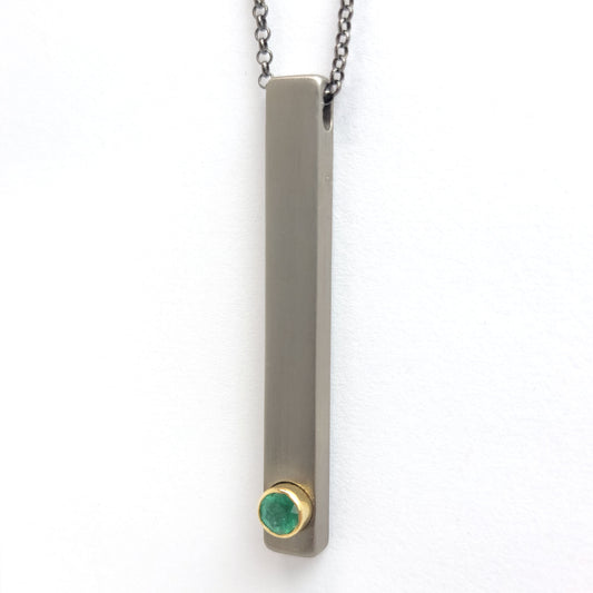 Titanium Stick Pendant - Emerald