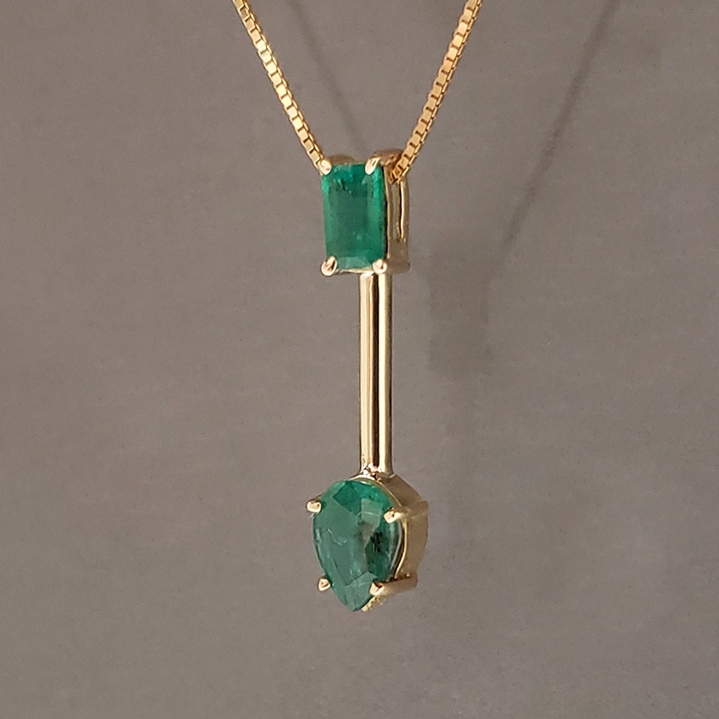 Gold Twins Emerald